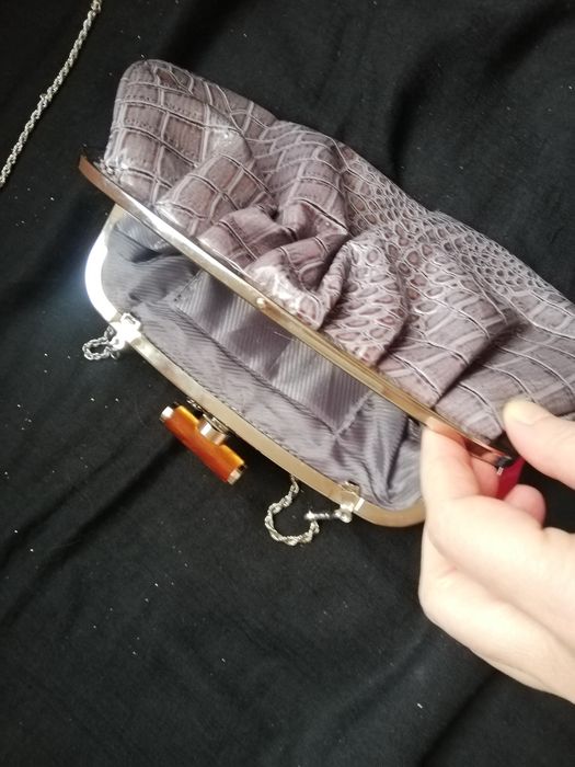 Нова дамска чанта