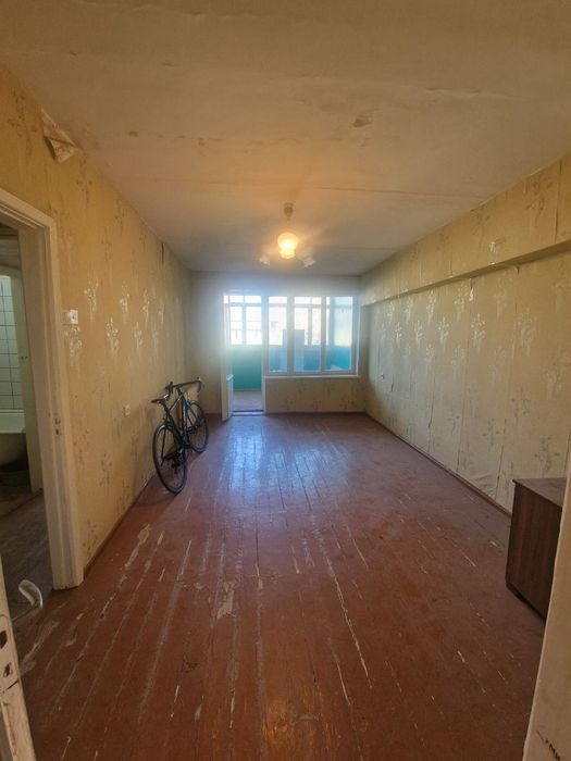 Юнусабад-4 Сезам 2/4/4 54м² балкон 2х6