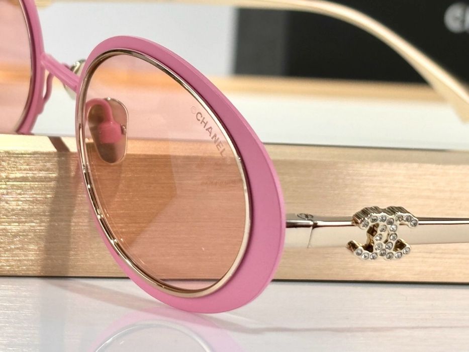 Ochelari de soare Chanel , calitate premium , pe comanda , noi