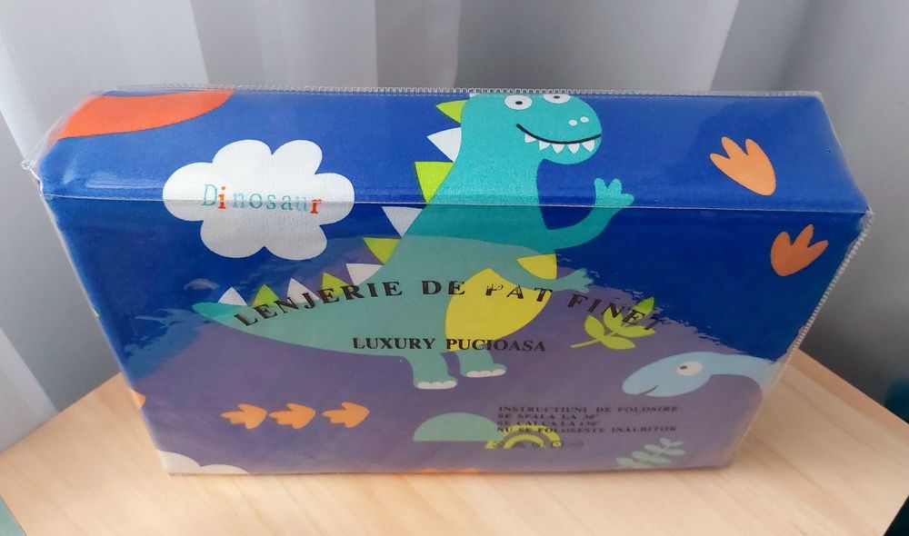 Lenjerie pat copii - Pucioasa, model Dinozauri, Bumbac/Finet, 4 piese