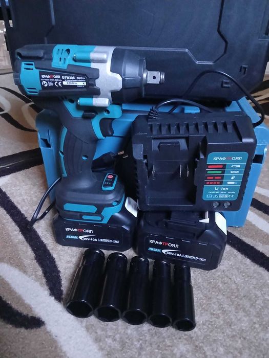 Ударен Гайковерт