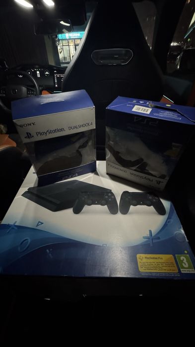 PlayStation 4 приставка игровая