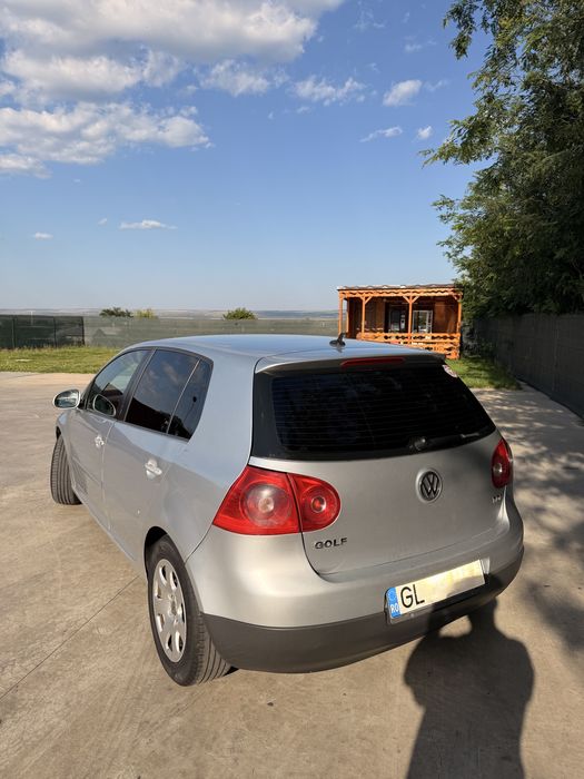 VOLKSWAGEN Golf 2004 — imagine 4