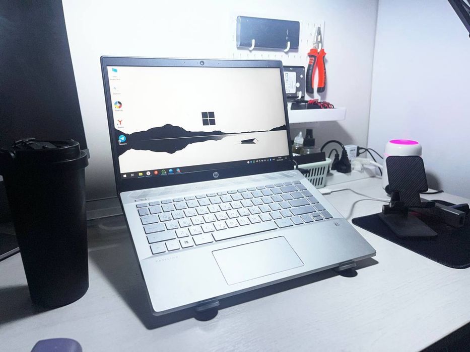 Продается ноутбук срочно