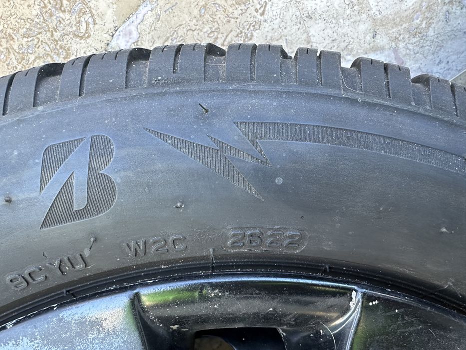 Зимни гуми Bridgestone
