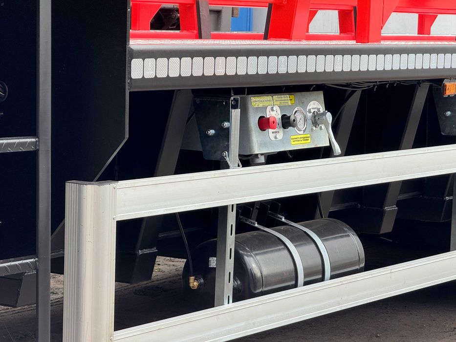 Полуприцеп панелевоз кассетный