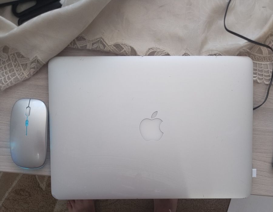 Продам  Macbook Air или обмен на дачу