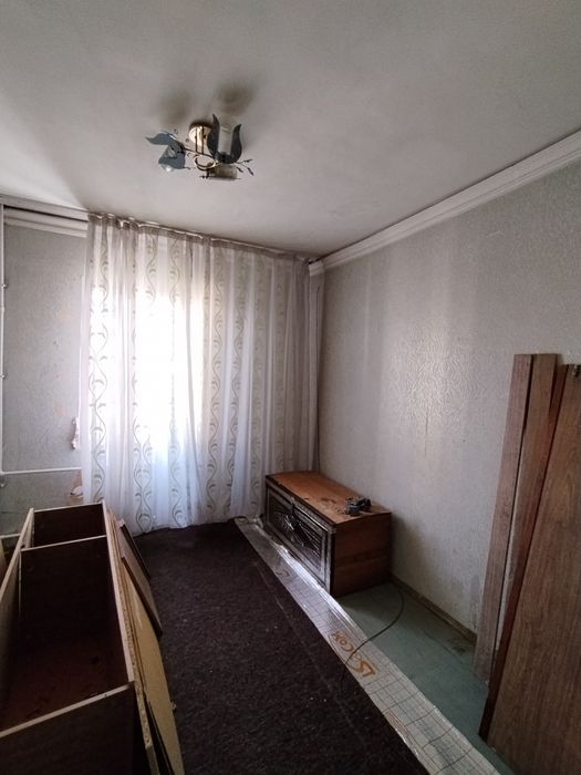 Продается 3х ком.кв 3/7/9 Сергели - массив Строитель