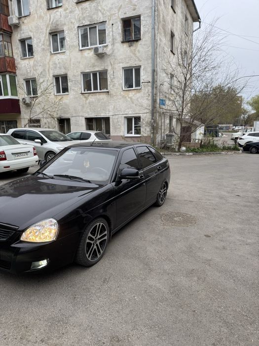 Продам Приора 2