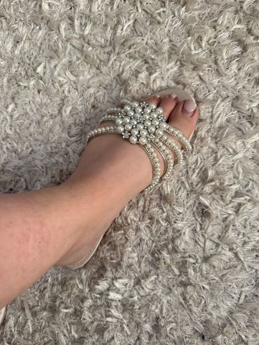 Papuci mărimea 38,impecabili