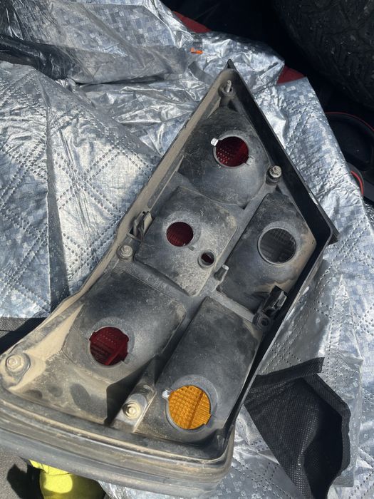 Мерседес 124 Стоп оргинал