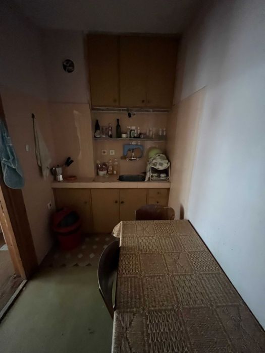 Продава прекрасна къща в село Долно Сахране