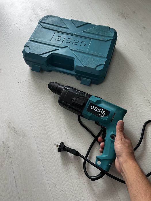 Перфоратор продам  Oasis