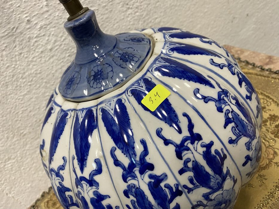 Холандска порцеланова ламп