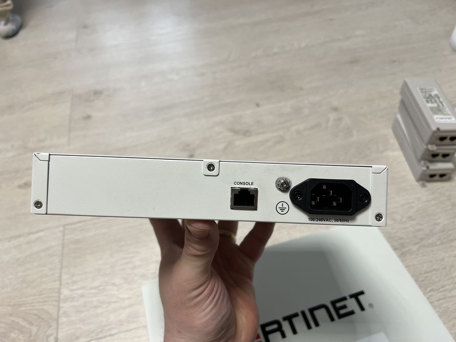 Fortinet Fortiswitch 108E