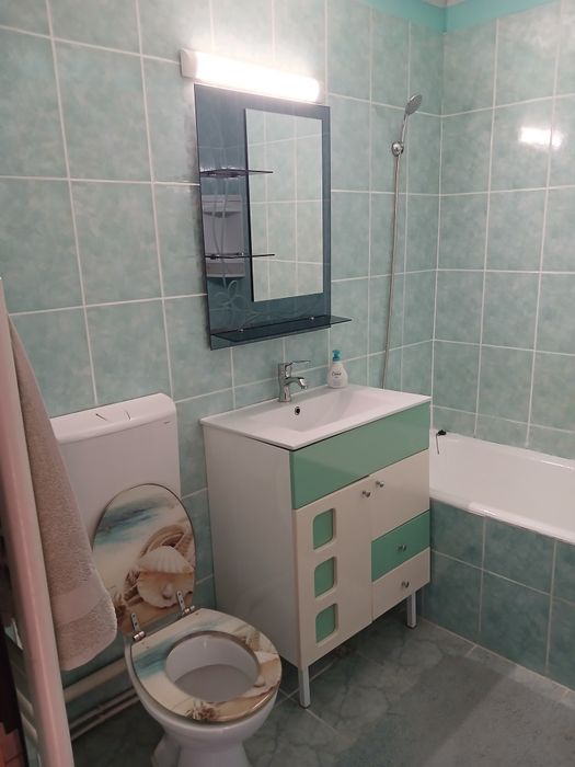 Închiriez apartament 3 camere Baia Mare