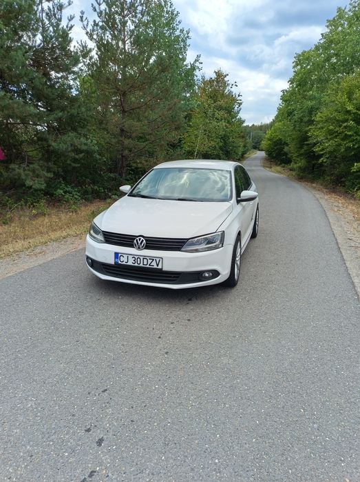 Vând vw jetta 1.2 tsi