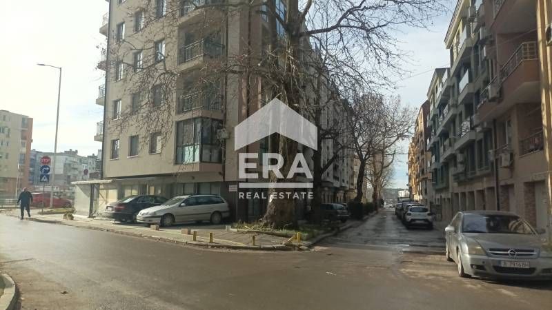 Дава се под наем Двустаен апартамент в Варна, Конфуто - 46 кв.м за 383 € - Снимка #9
