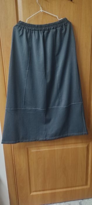 Продам костюм -тройку