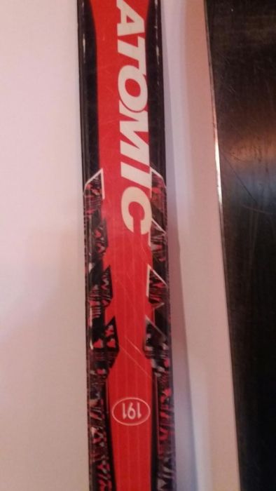 Schiuri Atomic 191 cm si bețe