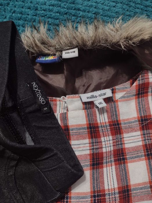 Set primavara - Blugi negri, bluzita si vestuta din blanita, 4-5 ani