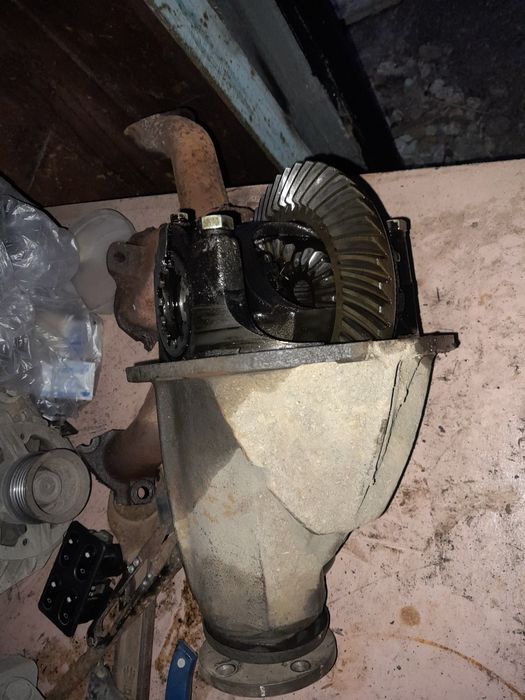 Продам редуктор ваз 2106.