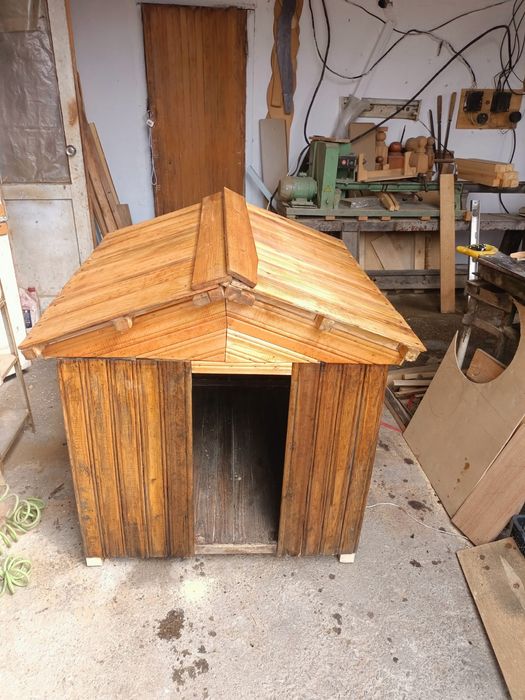 Продам будку для большой собаки