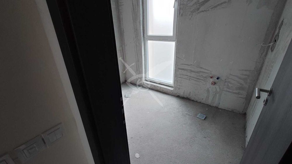 Продава се Многостаен апартамент в Бургас, Сарафово - 130 кв.м за 1924 €/кв.м - Снимка #2