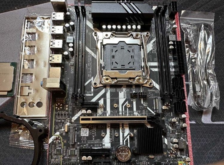 X99 plata 2697v3 protsessor