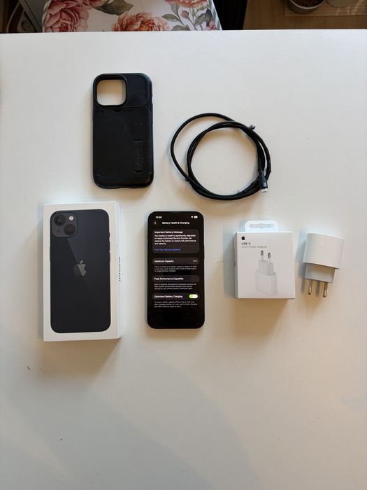 Iphone 13 128Gb + cutie / charger
