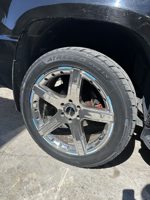 Cadillac Escalade диски R 22