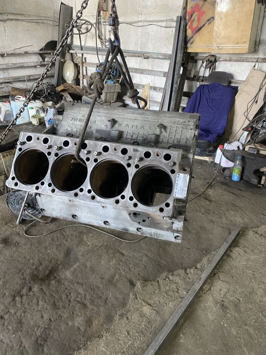 Продам блок камаза 740 простой