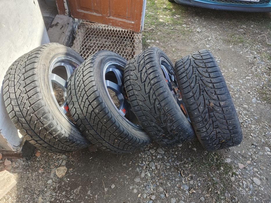 Продам зимнюю резину с литыми дисками