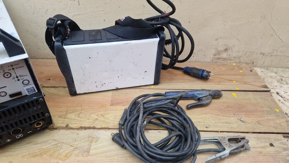 Aparat de sudura  - invertor EWM