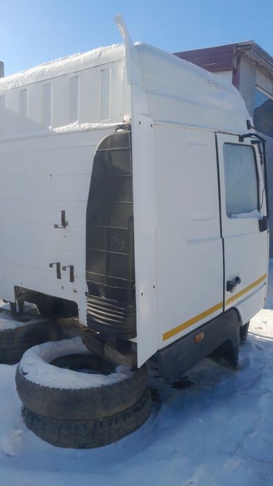 Продам кабину маз