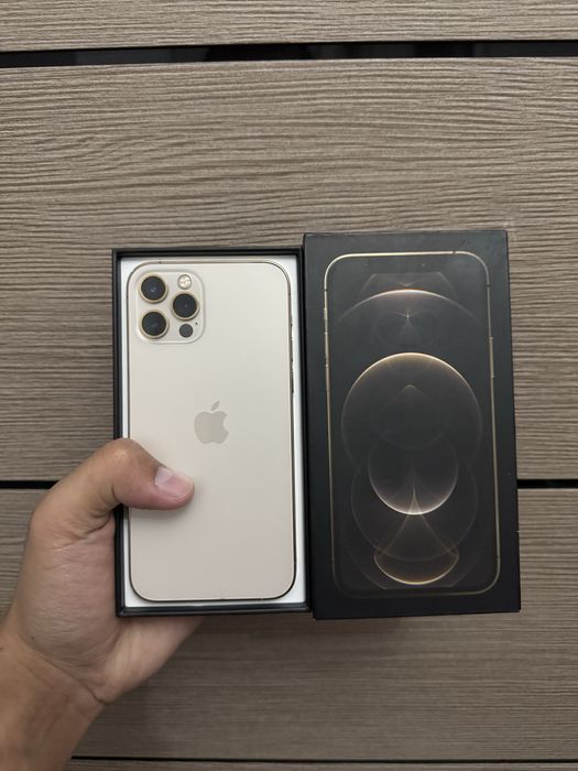 Айфон 12 про без ремонта