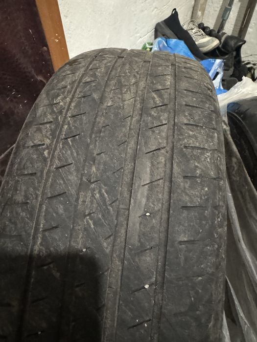 Продам шиный 215/55/R17