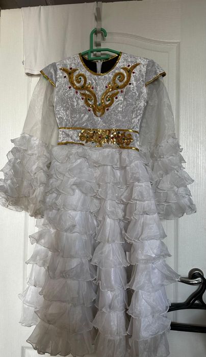 Национальный костюм