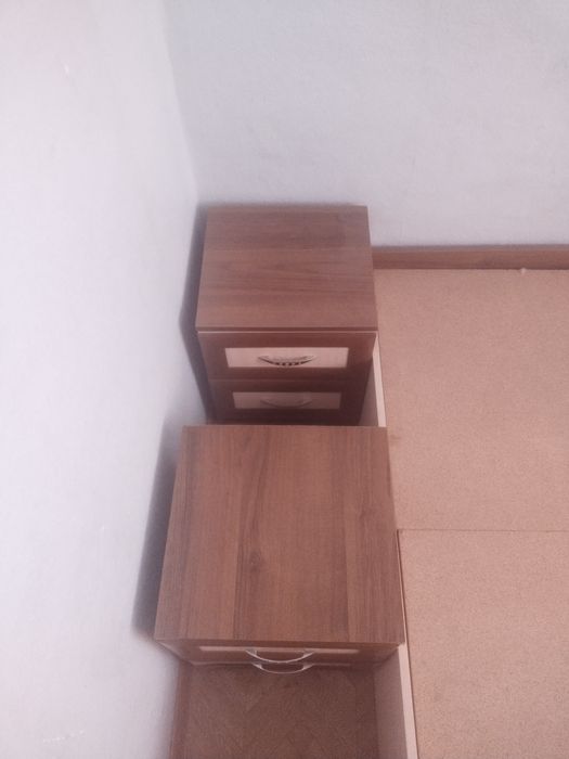 Продам спальный гарнитур