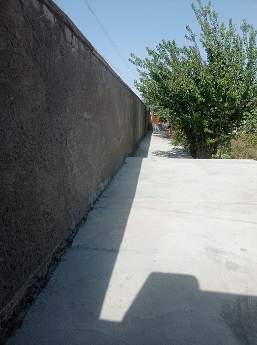 10 Sotiq uy sotiladi