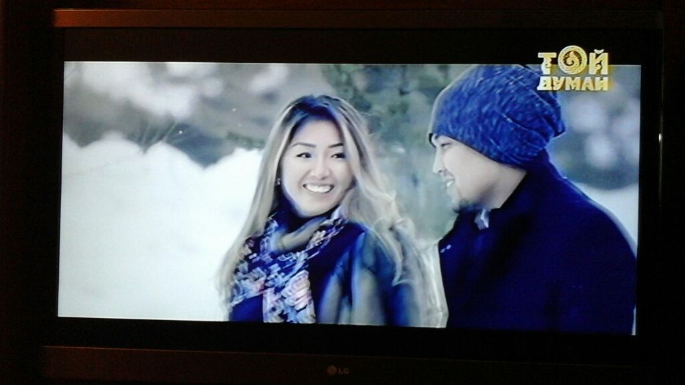 Телевизор LG  107см.