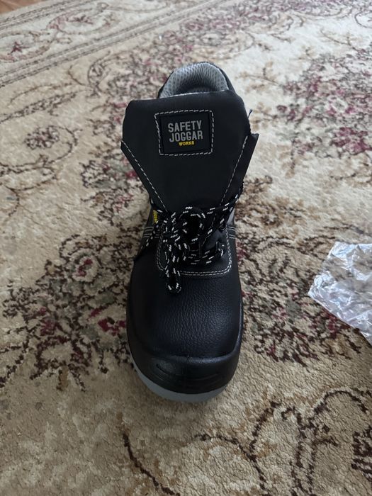 Спецобувь сатылады