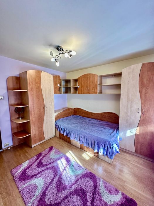 Inchiriez apartament Brazda