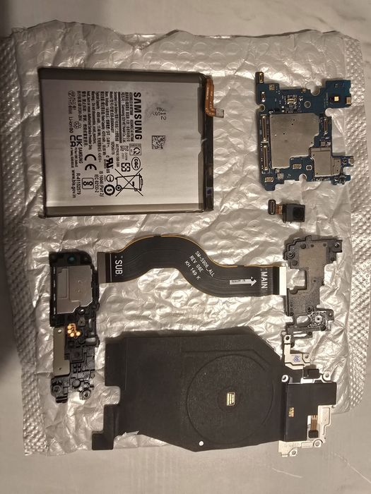 Piese Samsung Galaxy S22 plus