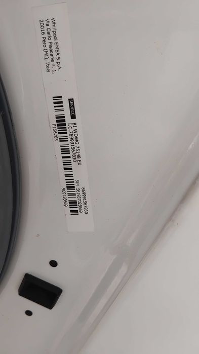 Пералня със сушилня за вграждане Whirlpool