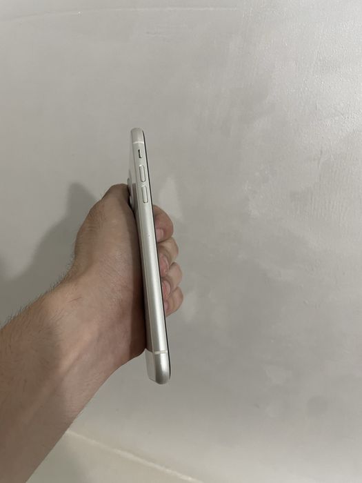 Iphone 11 64gb хорошем сост