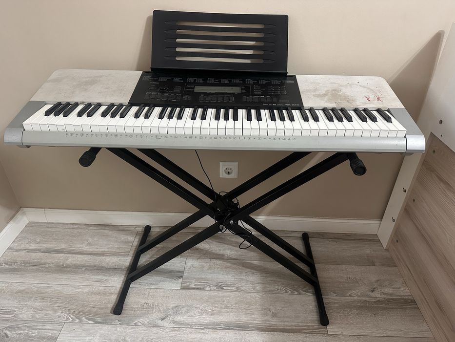 Синтезатор Casio WK-220