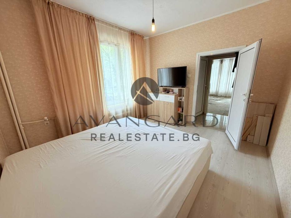 Продава се Двустаен апартамент в Пловдив, Кършияка - 64 кв.м за 1187 €/кв.м - Снимка #3