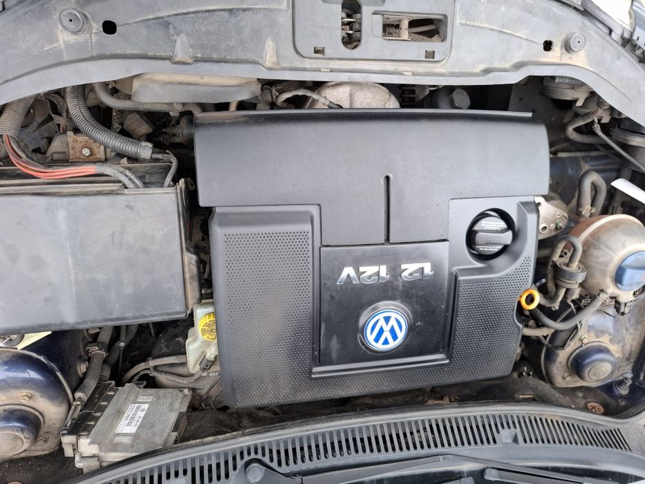 Elemente Caroserie VW Póló 1.2i-12v An 2003