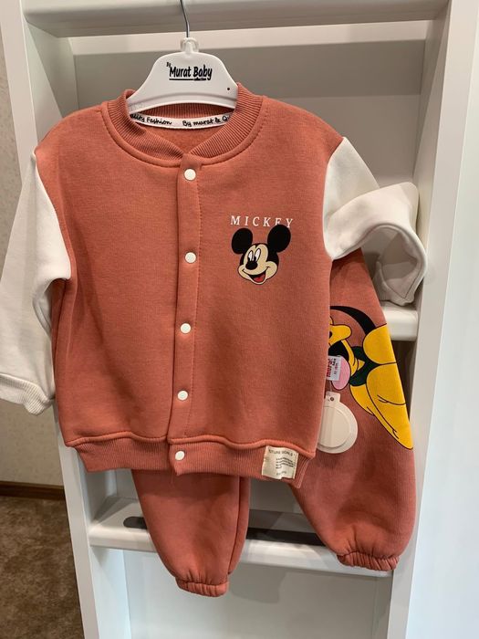 Нови комплекти 12/18 месеца